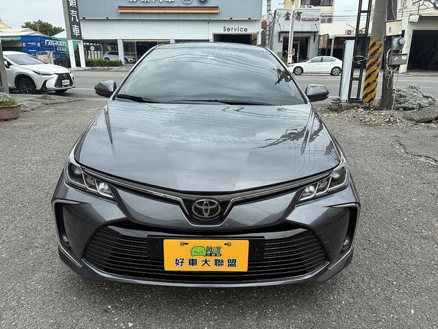 TOYOTA豐田 ALTIS  第3張相片