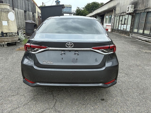 TOYOTA豐田 ALTIS  第4張相片