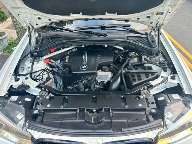 BMW寶馬 X4 XDRIVE28I  第20張相片