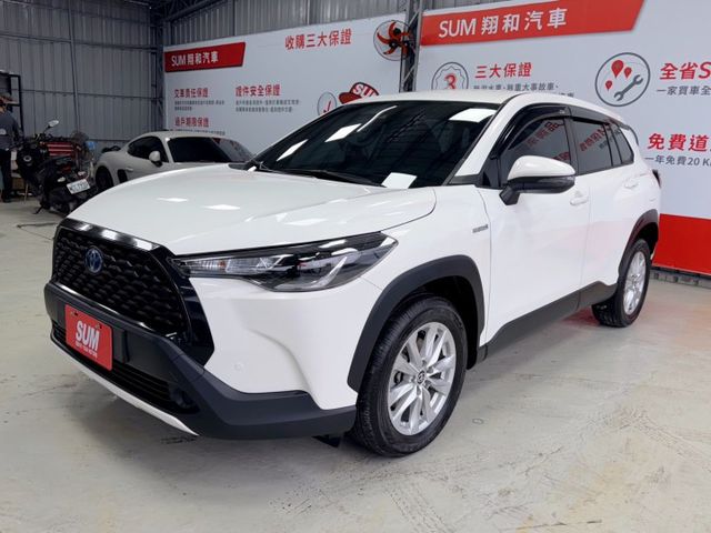 ( 油電 ) 定速/跟車/車道偏移/三畫面倒車顯影/CarPlay/車前雷達/遠燈自動感應/恆溫空調  第1張相片