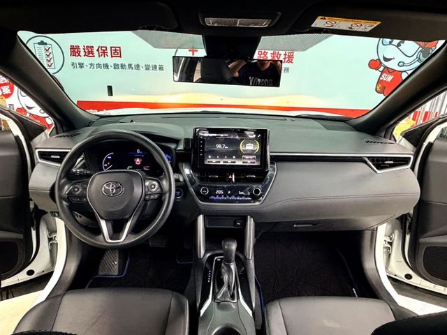 ( 油電 ) 定速/跟車/車道偏移/三畫面倒車顯影/CarPlay/車前雷達/遠燈自動感應/恆溫空調  第4張相片