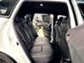 ( 油電 ) 定速/跟車/車道偏移/三畫面倒車顯影/CarPlay/車前雷達/遠燈自動感應/恆溫空調  第13張縮圖