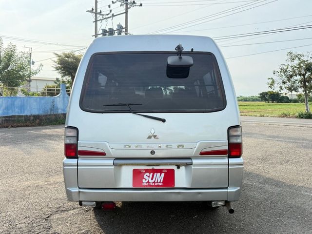 目前貨車牌,可變更8人座自用小客車  #車況很好#無待修  第11張相片