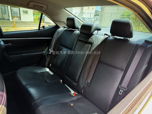 2018年Altis 豪華/IKEY/摸門/恆溫/定速/安卓機/顯影/雷達  第7張相片
