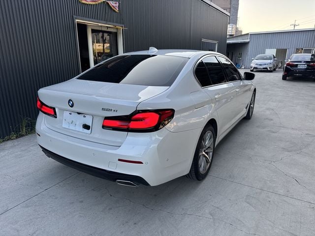 BMW寶馬 520I  第2張相片