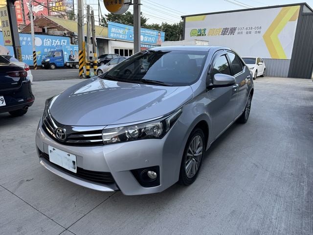 TOYOTA豐田 ALTIS  第1張相片