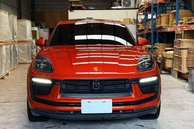 PORSCHE保時捷 MACAN  第2張相片