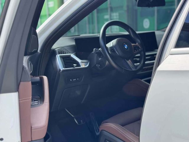BMW寶馬 X6 XDRIVE40I  第7張相片