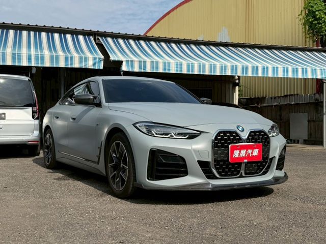 M Sport 原版件 配備~單記憶椅/ACC/盲點/無線充電座/HUD/換檔撥片/環景/電尾門 (海佃店)  第2張相片