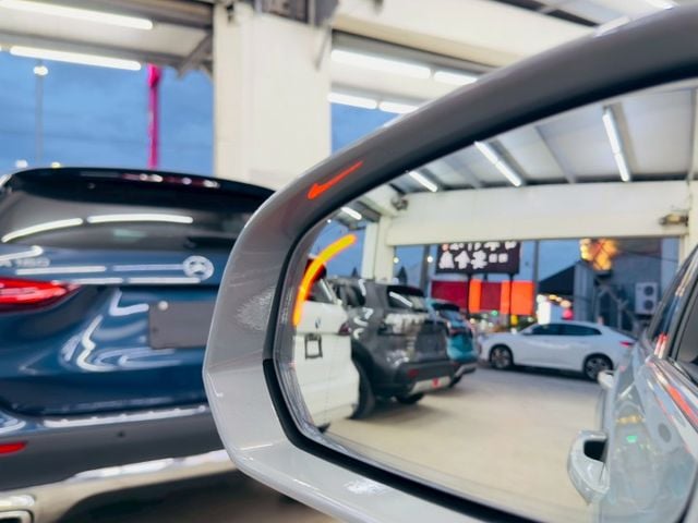 B3 原版件 配備~雙電動椅/ACC/HUD/盲點/環景/HK音響/車道維持/電尾門 (北安店)  第18張相片