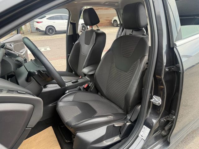 頂級運動版 配備~I-KEY/車道偏移/天窗/定速/換檔撥片/Apple CarPlay/倒車顯影 (海佃店)  第4張相片