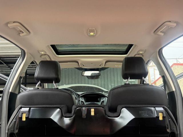 頂級運動版 配備~I-KEY/車道偏移/天窗/定速/換檔撥片/Apple CarPlay/倒車顯影 (海佃店)  第16張相片