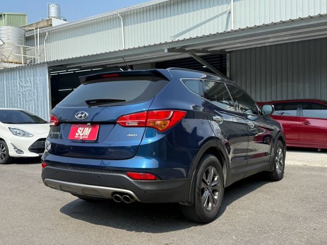 首席型 原版件 4WD 配備~定速/倒車顯影/導航/HUD/電動後視鏡/循跡防滑 (海佃店)  第17張相片