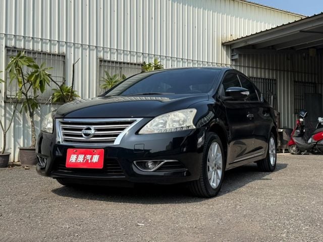 豪華影音版 原版件 配備~I-KEY/定速/倒車顯影/導航/HUD/電動後視鏡 (北安店)  第1張相片
