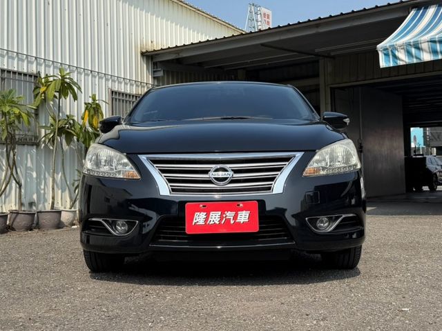 豪華影音版 原版件 配備~I-KEY/定速/倒車顯影/導航/HUD/電動後視鏡 (北安店)  第2張相片
