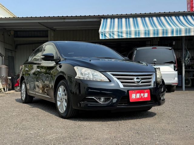 豪華影音版 原版件 配備~I-KEY/定速/倒車顯影/導航/HUD/電動後視鏡 (北安店)  第3張相片