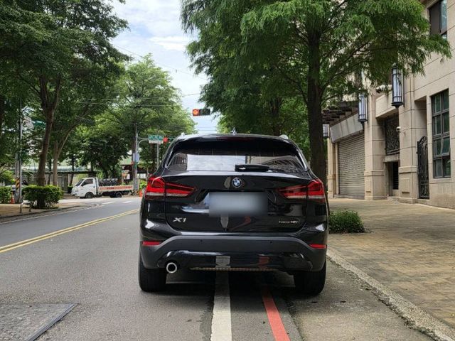X1 SDRIVE18i~原鈑件 內外超漂亮~實車在店  第4張相片