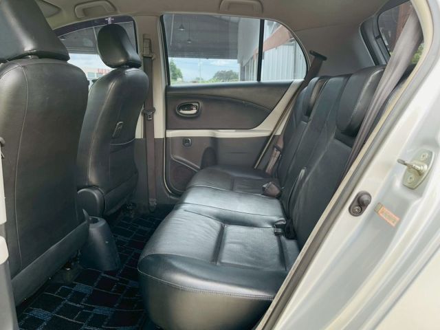 優質代步車、G版、免鑰匙啟動、音響快控、安卓機、APPLE CARPLAY、全車原版件、一手車自用車  第12張相片