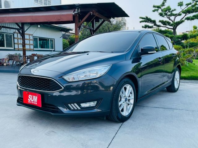 1.5渦輪增壓、僅跑4萬公里!!! 里程履約保證!!! 一手車、內裝氣氛像新的一樣  第1張相片