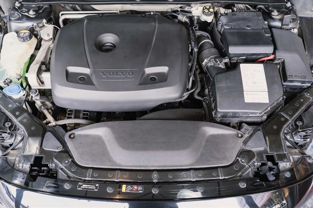 2017式 富豪 V40 T3 1.5  第4張相片