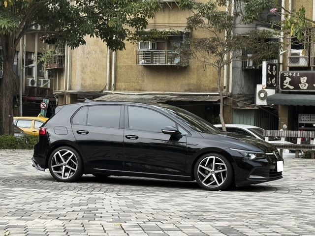 VOLKSWAGEN福斯 GOLF  第3張相片