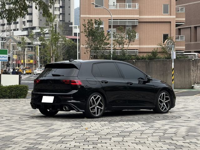 VOLKSWAGEN福斯 GOLF  第4張相片