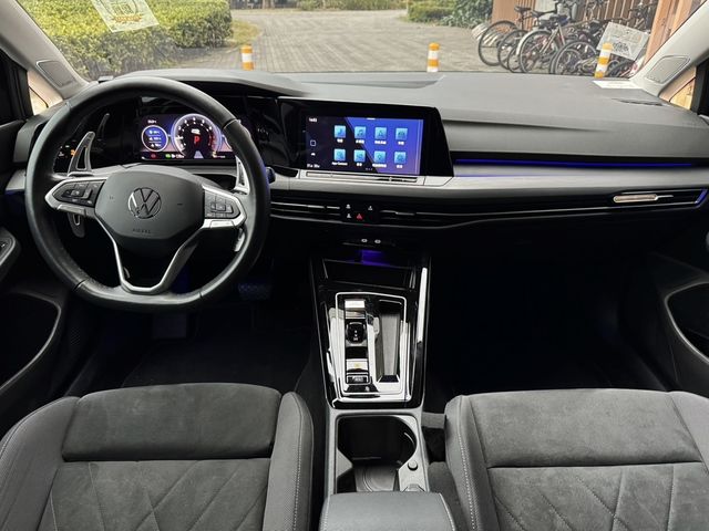VOLKSWAGEN福斯 GOLF  第10張相片