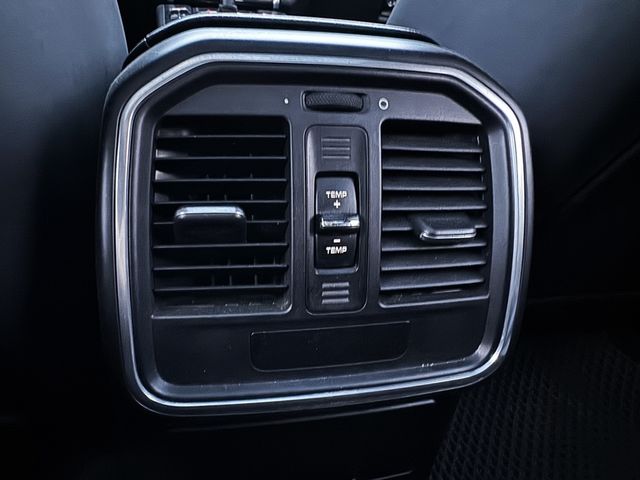PORSCHE保時捷 MACAN S  第11張相片