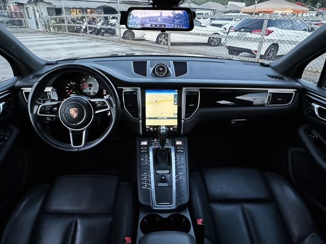 PORSCHE保時捷 MACAN S  第13張相片