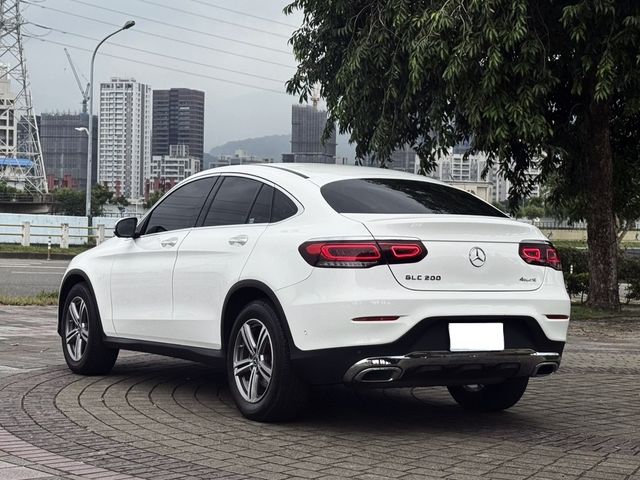 M-BENZ賓士 GLC200  第5張相片