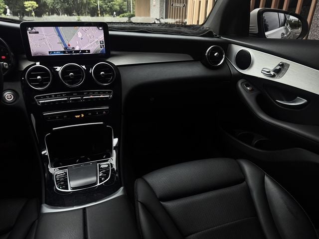 M-BENZ賓士 GLC200  第11張相片