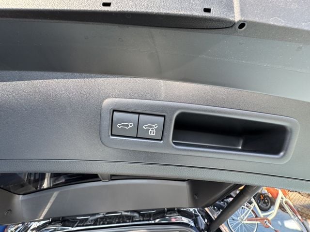 LEXUS凌志 UX300H  第6張相片