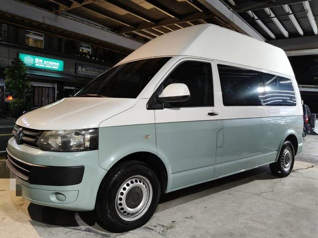 VOLKSWAGEN福斯 T6 KOMBI  第1張相片