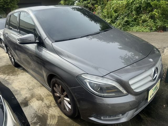 M-BENZ賓士 B180  第1張相片