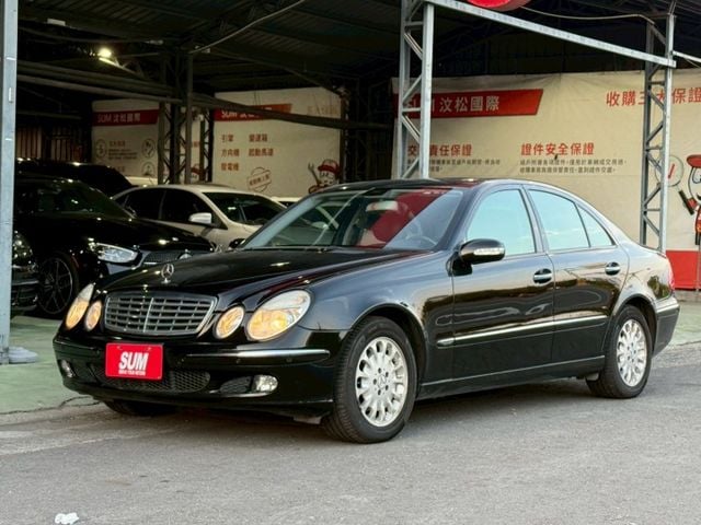 E240 一手車 只跑11萬公里 里程保證 漆面內裝完整 非常綿密 雙前電動座椅 屏東中古車推薦:汶松國際汽車  第1張相片