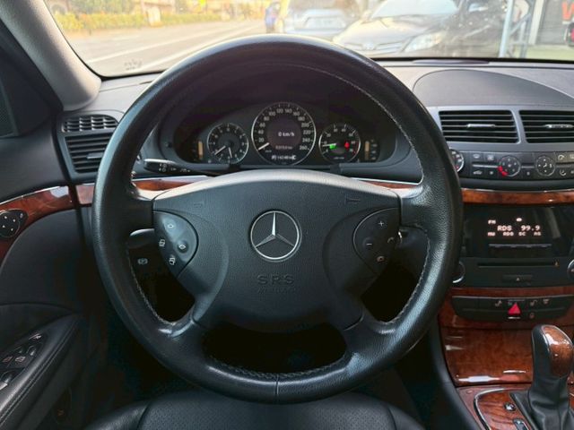 E240 一手車 只跑11萬公里 里程保證 漆面內裝完整 非常綿密 雙前電動座椅 屏東中古車推薦:汶松國際汽車  第10張相片