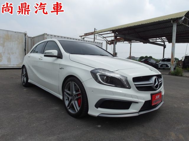 AMG A45 4WD 360HP 雙電動記憶座椅 全景天窗 衛星導航 10安 AMG紅色卡鉗 可配合貸款 歡迎賞車  第7張相片