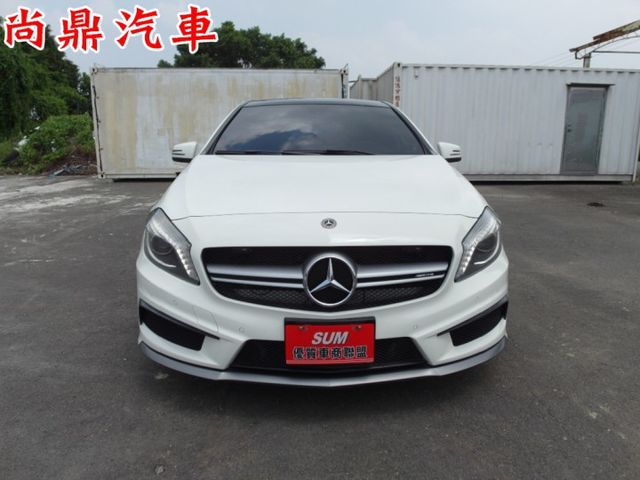 AMG A45 4WD 360HP 雙電動記憶座椅 全景天窗 衛星導航 10安 AMG紅色卡鉗 可配合貸款 歡迎賞車  第8張相片
