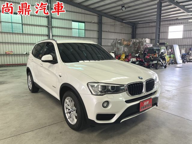 4WD 原鈑件 里程僅跑11萬 定速 電尾門 免鑰匙 倒車影像 電動記憶座椅 換檔撥片 藍芽 車室氣氛漂亮 歡迎預約賞車  第6張相片