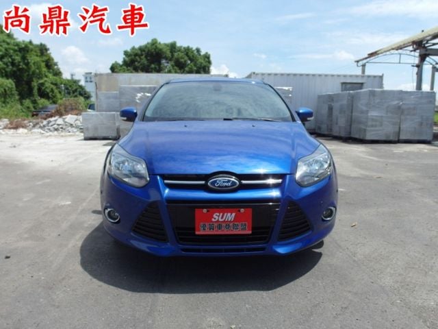 運動型 全車原鈑件 170HP 天窗 定速 導航 倒顯 數位電視 前後雷達 恆溫空調 抬頭顯示器 免頭款牽車  第8張相片