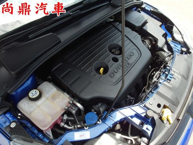 運動型 全車原鈑件 170HP 天窗 定速 導航 倒顯 數位電視 前後雷達 恆溫空調 抬頭顯示器 免頭款牽車  第10張相片