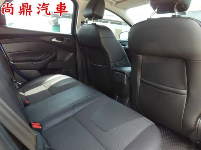 運動型 全車原鈑件 170HP 天窗 定速 導航 倒顯 數位電視 前後雷達 恆溫空調 抬頭顯示器 免頭款牽車  第19張相片