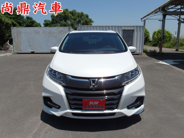原鈑件 里程跑5.9萬 APEX版 七人座 雙電動滑門 ACC跟車 車道偏離 盲點 免鑰匙 360環景 前後車距  第7張相片