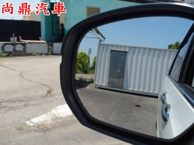 原鈑件 里程跑5.9萬 APEX版 七人座 雙電動滑門 ACC跟車 車道偏離 盲點 免鑰匙 360環景 前後車距  第10張相片
