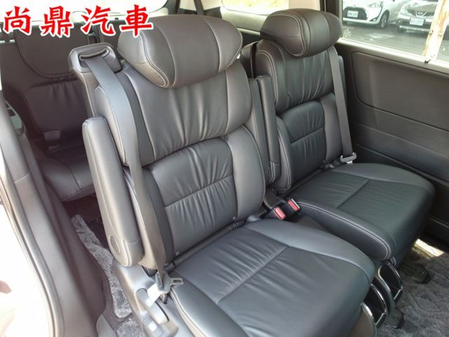 原鈑件 里程跑5.9萬 APEX版 七人座 雙電動滑門 ACC跟車 車道偏離 盲點 免鑰匙 360環景 前後車距  第20張相片