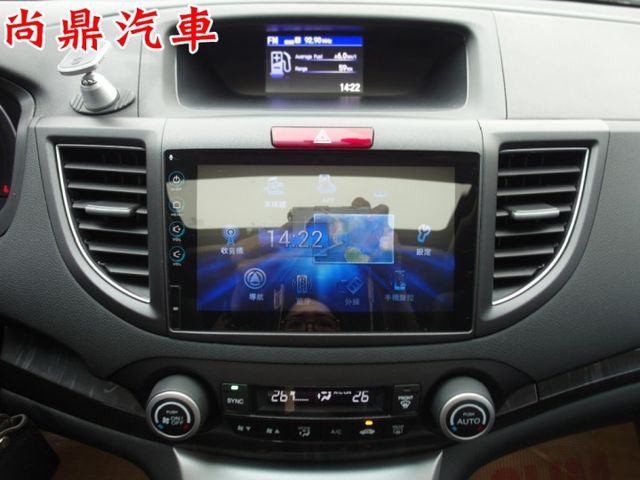 四輪傳動 天窗 環景顯影 電動座椅 導航 定速 換檔撥片 前後車距雷達 循跡防滑 免頭款牽車/歡迎來賞車^.^  第16張相片