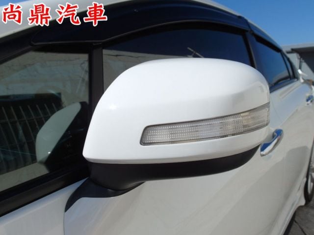 VTi-S K14 里程僅跑12萬 全車原鈑件 天窗 側裙小包 HID頭燈 定速 換檔撥片 ABS 循跡防滑 胎壓偵測  第11張相片