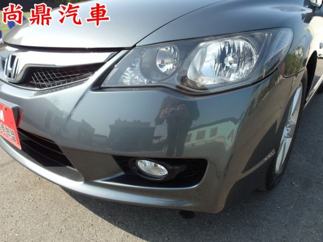 里程跑少 導航 倒車顯影 藍芽 行車紀錄器 電動後視鏡 免頭款牽車 歡迎賞車^.^  第2張相片