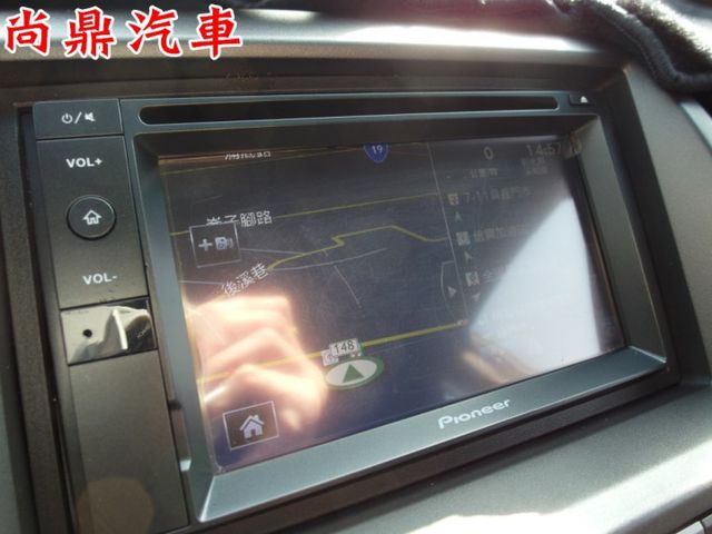 里程跑少 導航 倒車顯影 藍芽 行車紀錄器 電動後視鏡 免頭款牽車 歡迎賞車^.^  第15張相片
