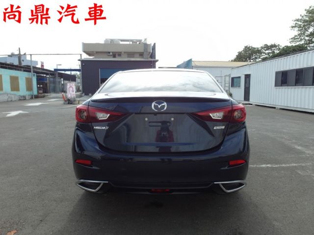 里程保證 實車實價 原鈑件 免KEY 盲點 胎壓 魚眼頭燈 前後行車紀錄器 雙恆溫 定速 倒車影像 可參考貸款 歡迎賞車  第3張相片